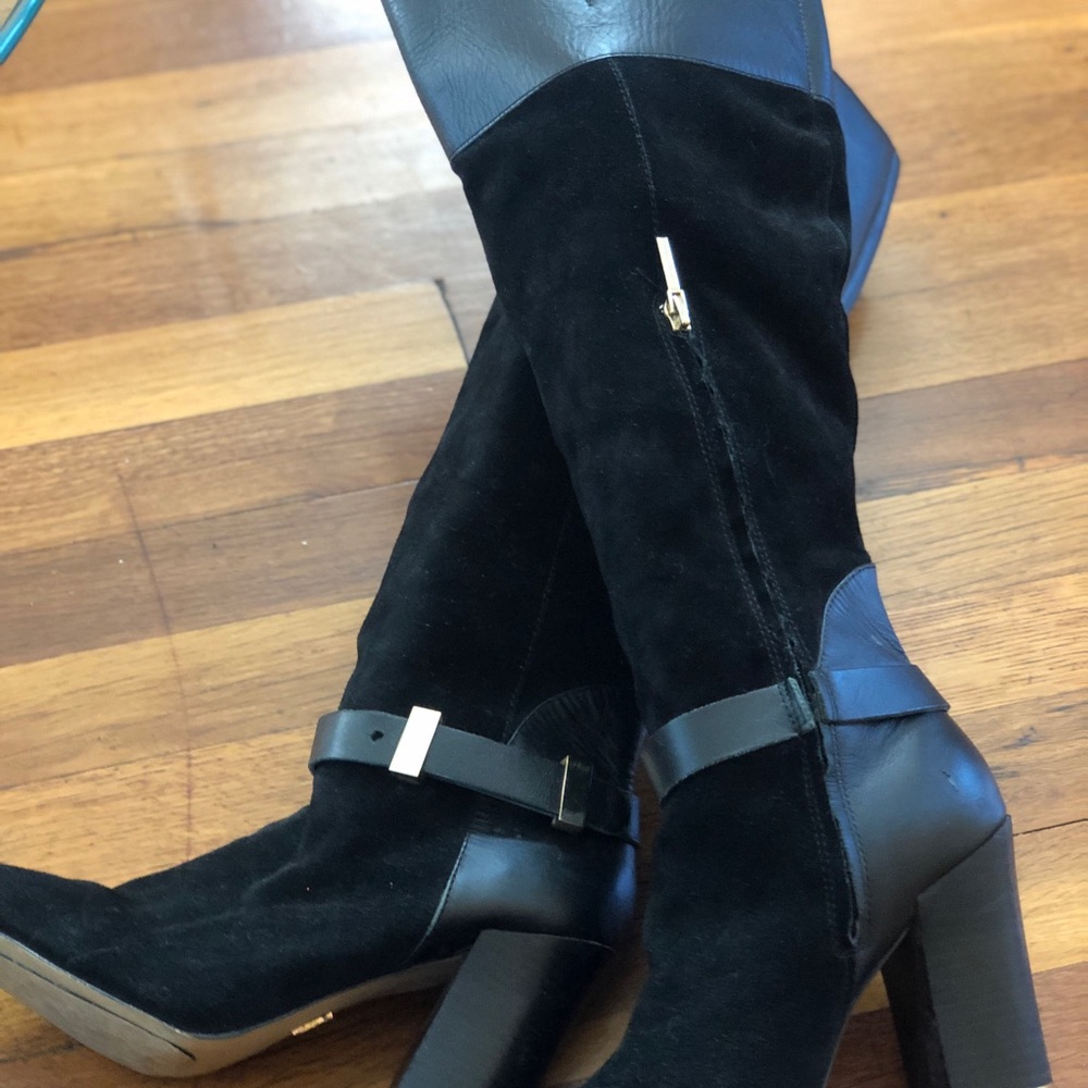 Gorgeous Suede boots